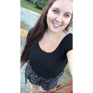 Meet your Posher, Ciara